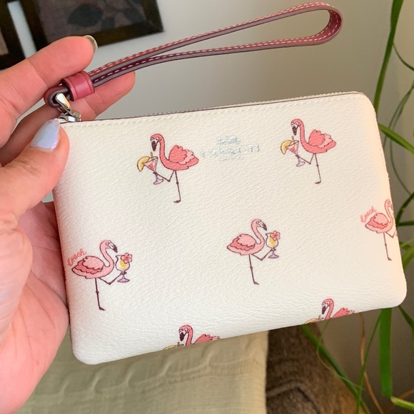Authentic COACH Coated canvas /Smooth leather FLAMINGO top zip wristlet - Picture 8 of 9